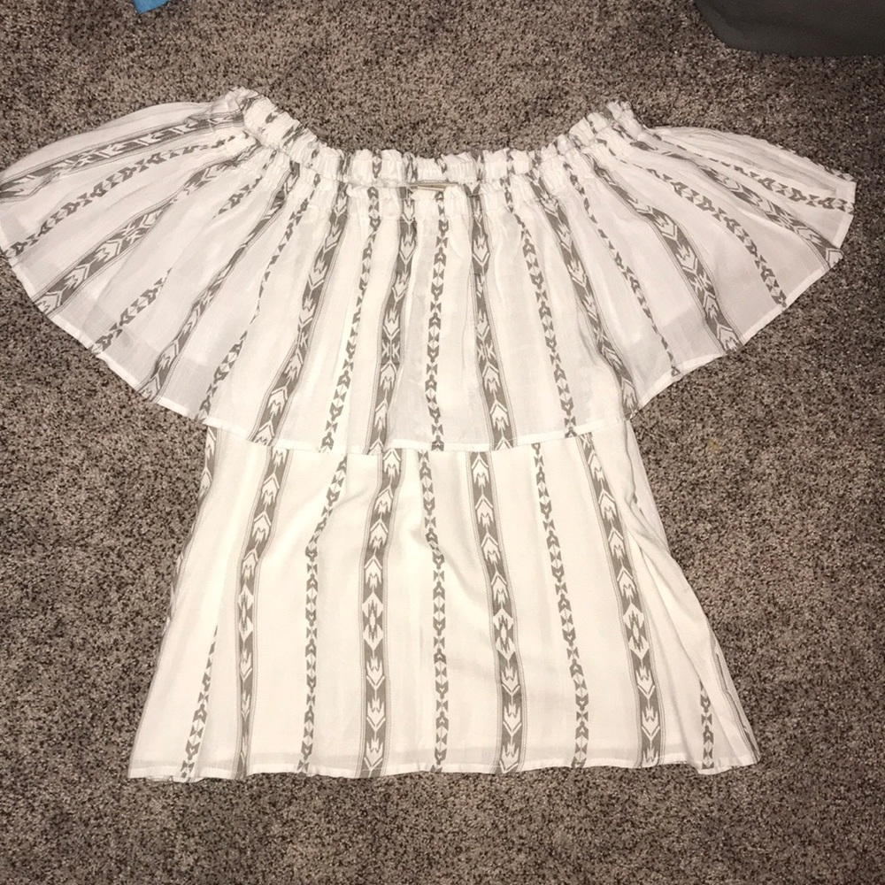 Off the Shoulder Top - S